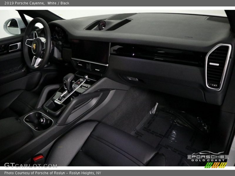White / Black 2019 Porsche Cayenne