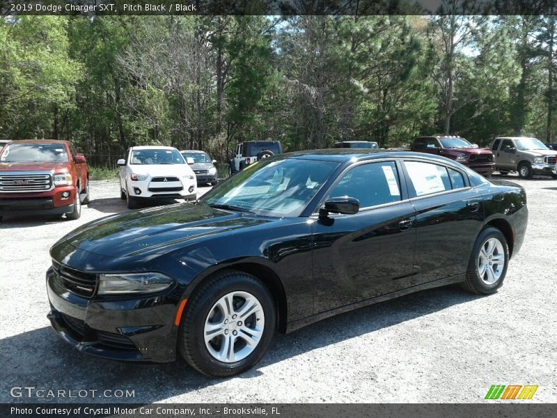 Pitch Black / Black 2019 Dodge Charger SXT