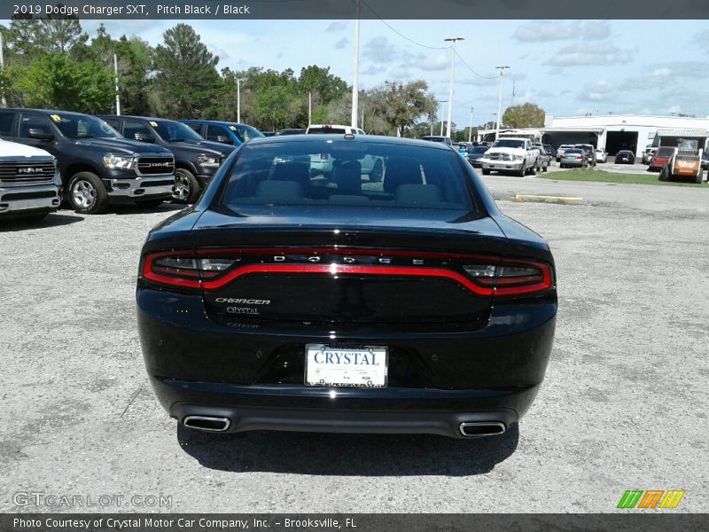 Pitch Black / Black 2019 Dodge Charger SXT