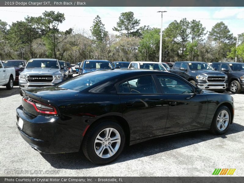 Pitch Black / Black 2019 Dodge Charger SXT