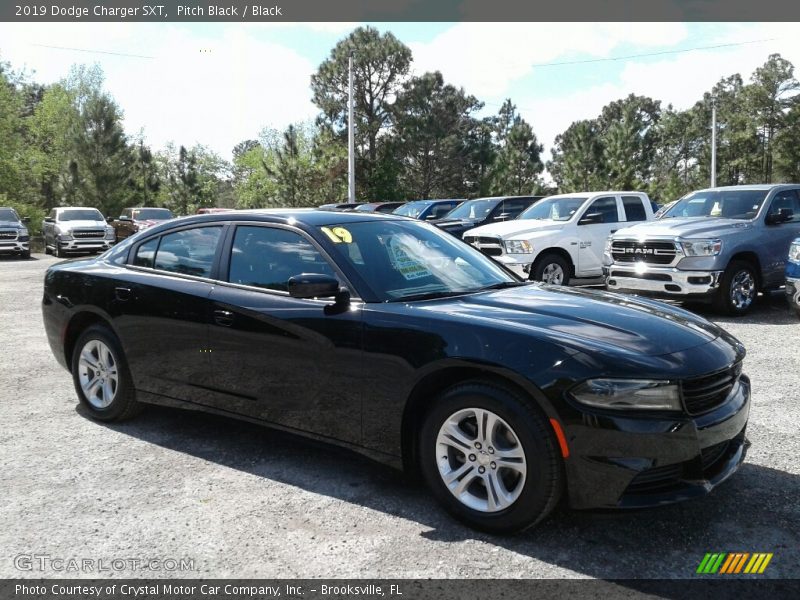 Pitch Black / Black 2019 Dodge Charger SXT