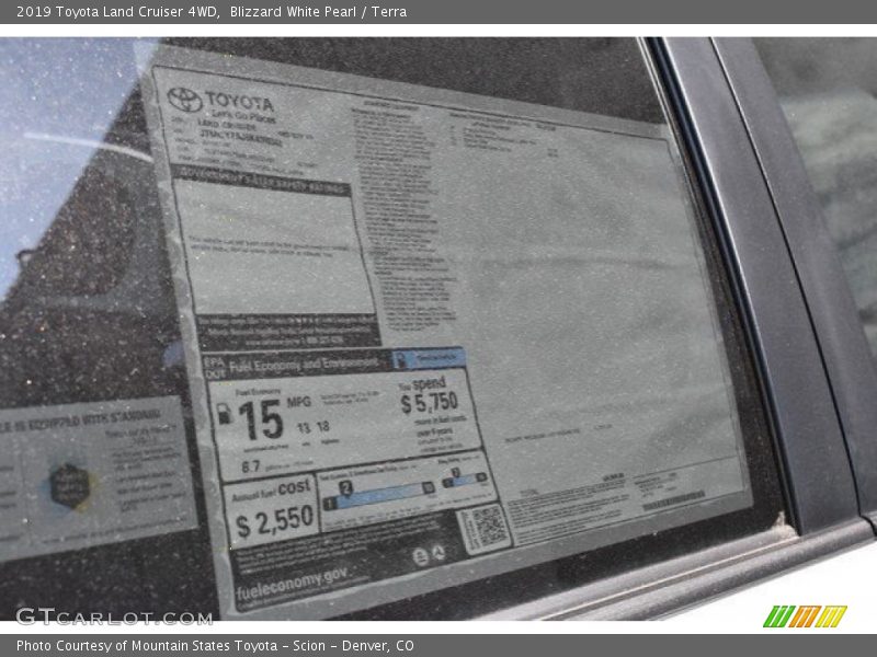 Blizzard White Pearl / Terra 2019 Toyota Land Cruiser 4WD