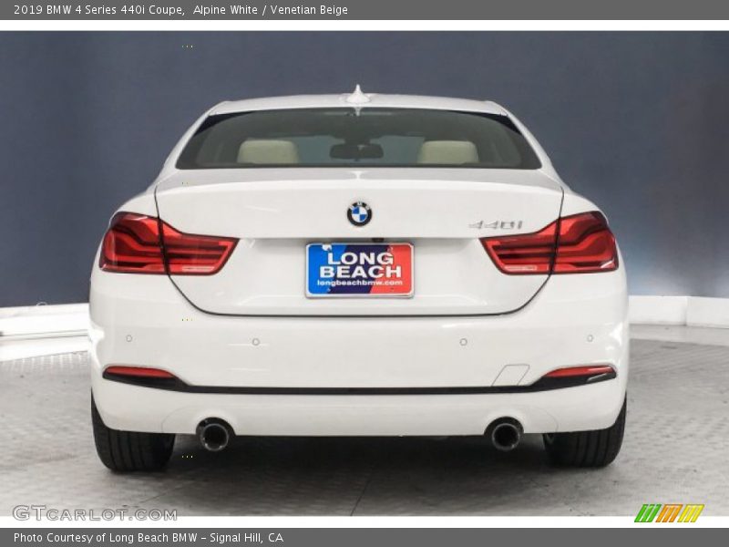 Alpine White / Venetian Beige 2019 BMW 4 Series 440i Coupe