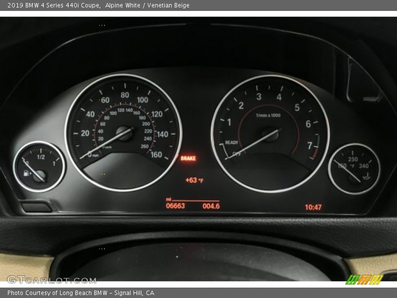 Alpine White / Venetian Beige 2019 BMW 4 Series 440i Coupe