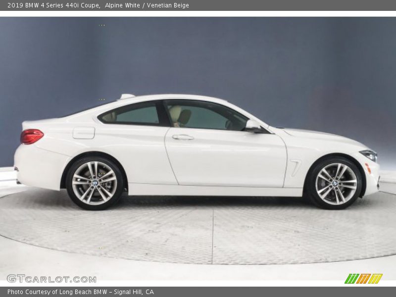 Alpine White / Venetian Beige 2019 BMW 4 Series 440i Coupe