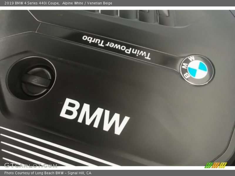 Alpine White / Venetian Beige 2019 BMW 4 Series 440i Coupe