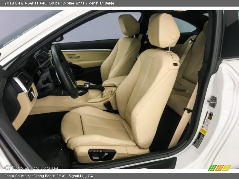 Alpine White / Venetian Beige 2019 BMW 4 Series 440i Coupe