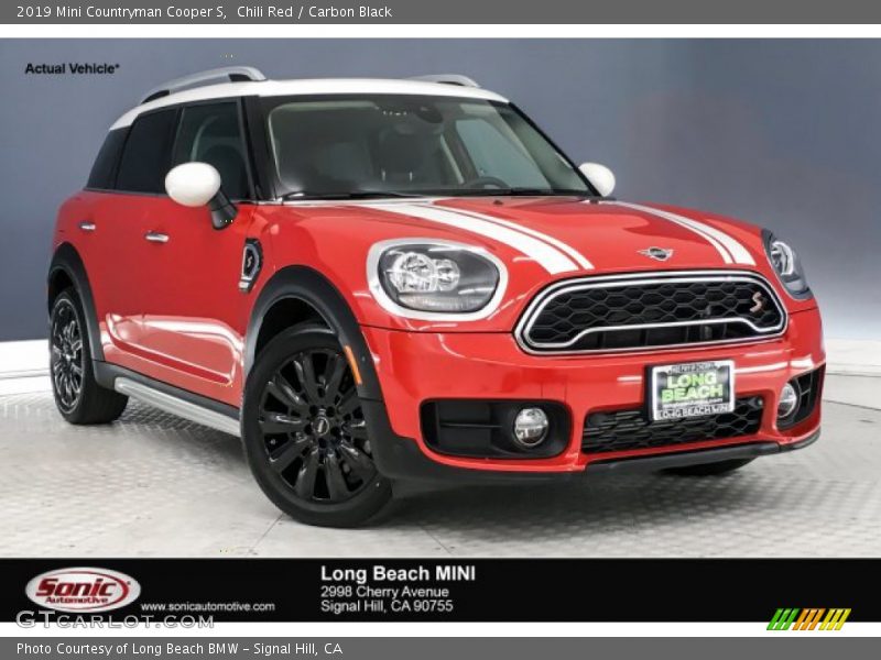 Chili Red / Carbon Black 2019 Mini Countryman Cooper S