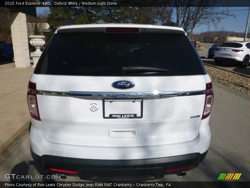 Oxford White / Medium Light Stone 2015 Ford Explorer 4WD