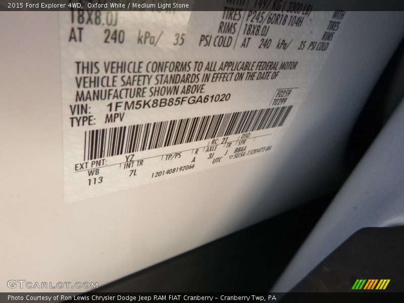 Oxford White / Medium Light Stone 2015 Ford Explorer 4WD