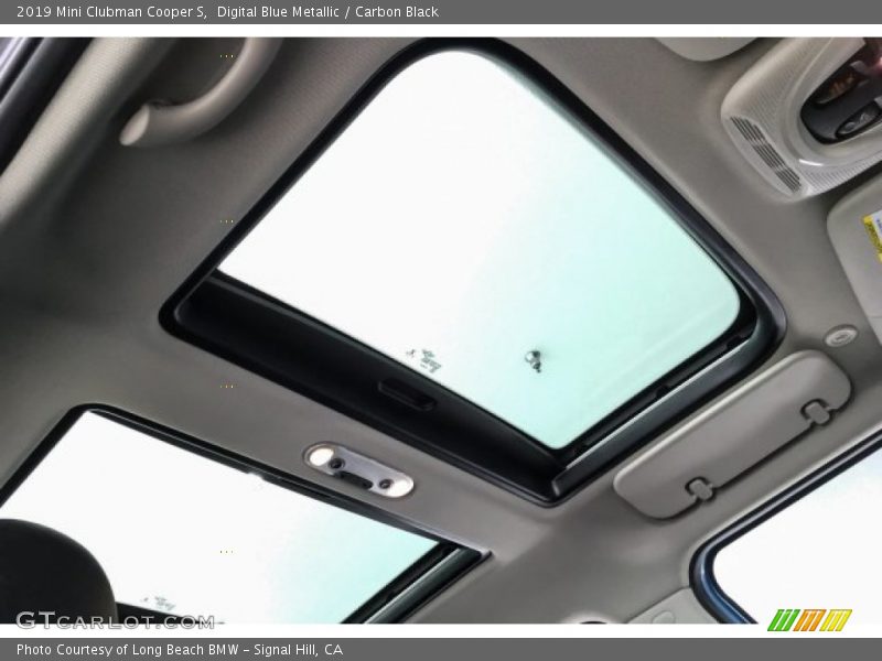 Digital Blue Metallic / Carbon Black 2019 Mini Clubman Cooper S