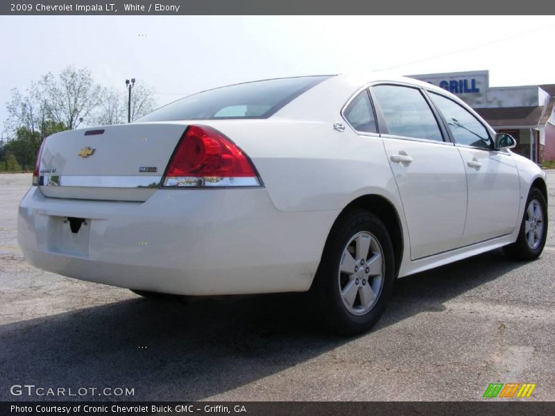 White / Ebony 2009 Chevrolet Impala LT