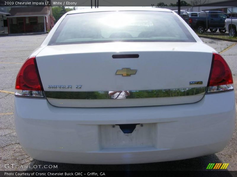 White / Ebony 2009 Chevrolet Impala LT