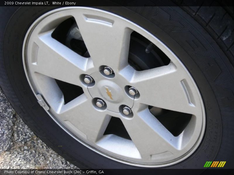 White / Ebony 2009 Chevrolet Impala LT