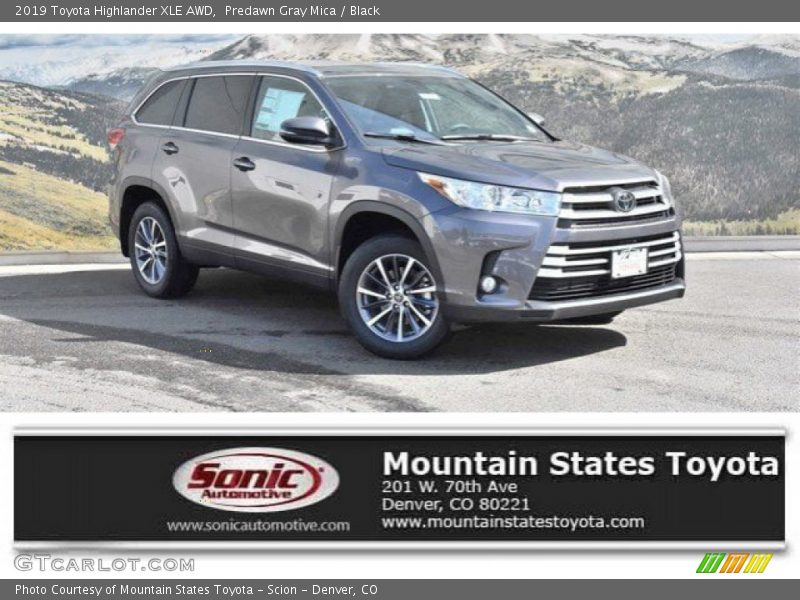 Predawn Gray Mica / Black 2019 Toyota Highlander XLE AWD