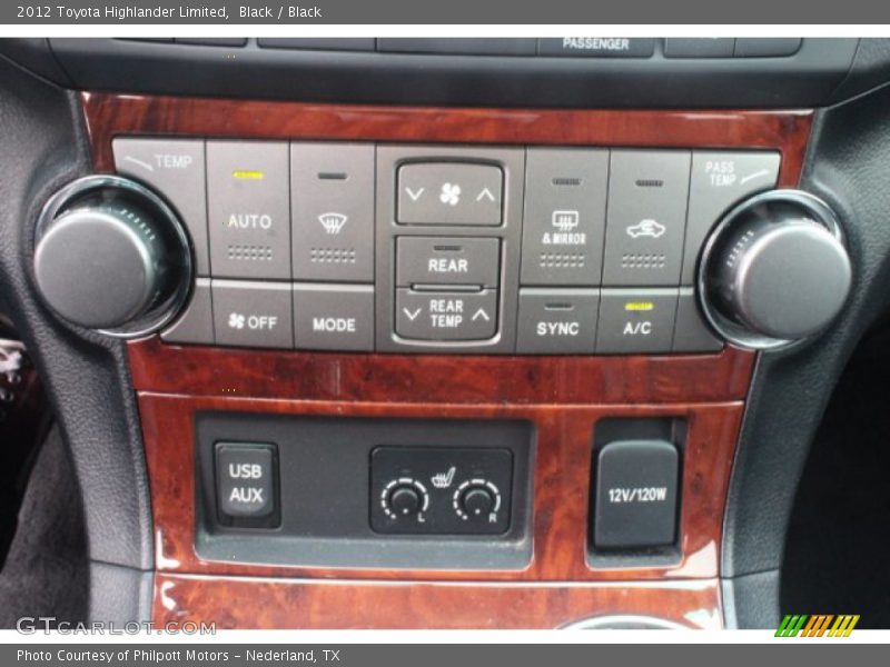 Black / Black 2012 Toyota Highlander Limited