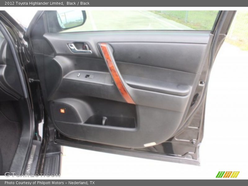 Black / Black 2012 Toyota Highlander Limited