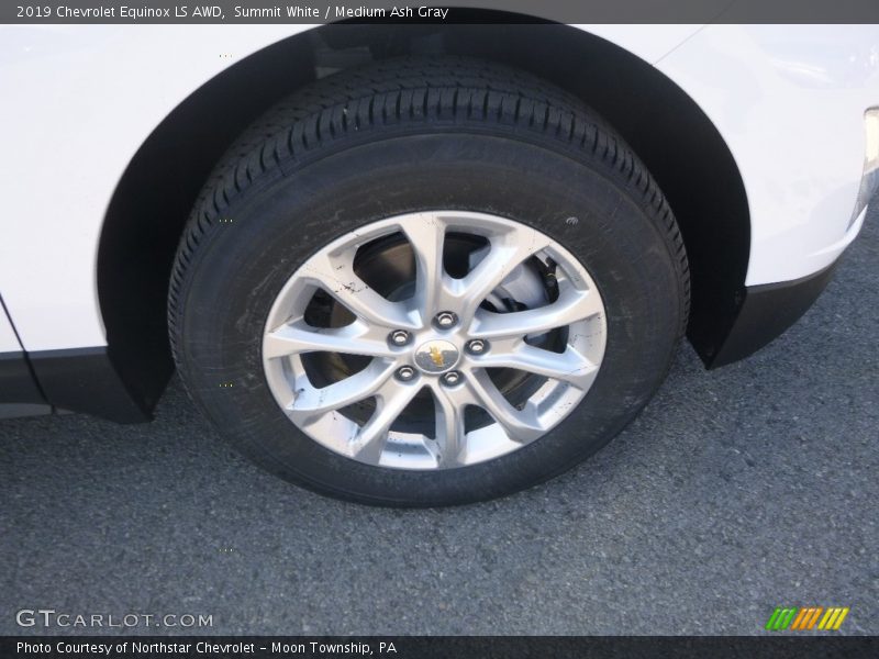 Summit White / Medium Ash Gray 2019 Chevrolet Equinox LS AWD