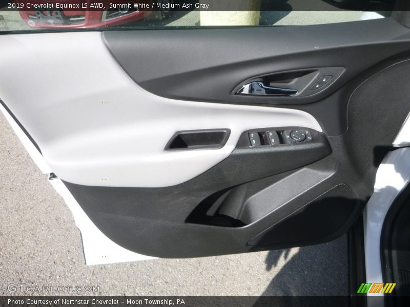 Summit White / Medium Ash Gray 2019 Chevrolet Equinox LS AWD