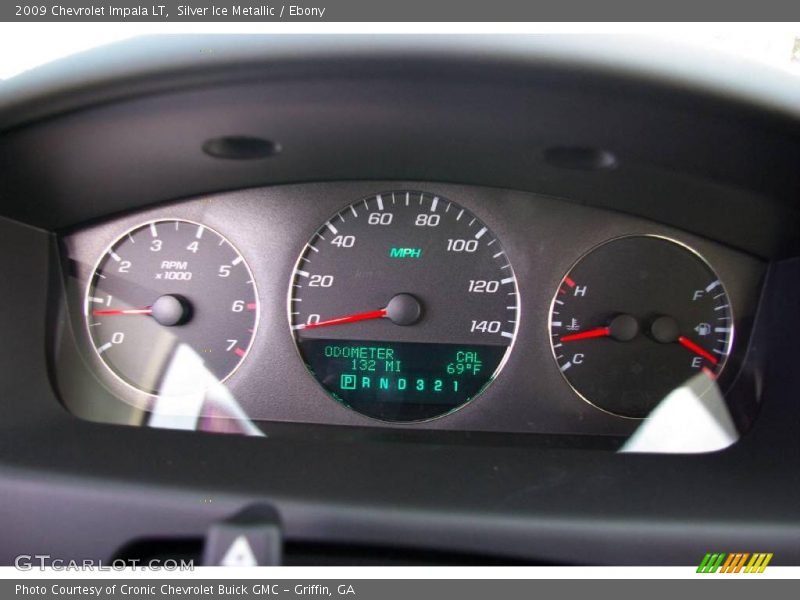 Silver Ice Metallic / Ebony 2009 Chevrolet Impala LT