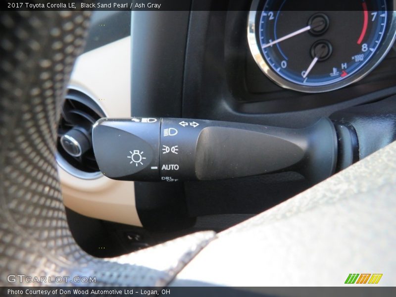Black Sand Pearl / Ash Gray 2017 Toyota Corolla LE