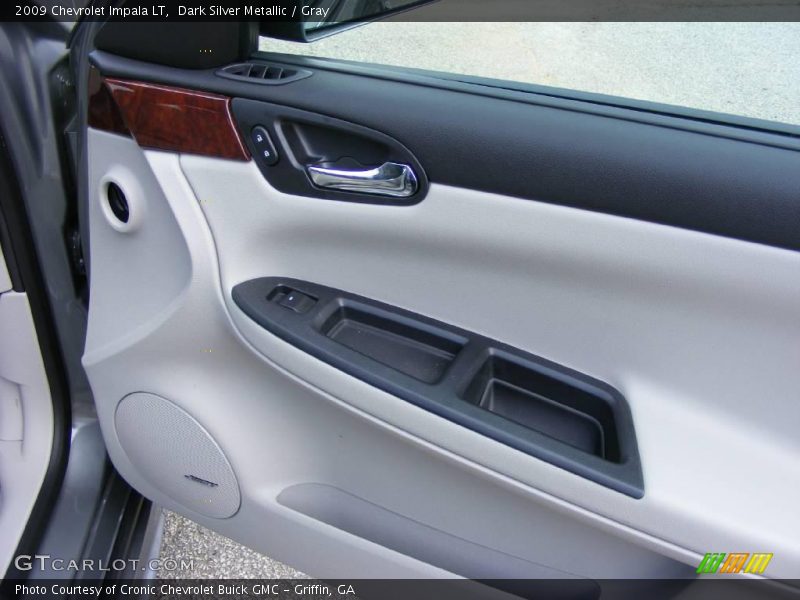 Dark Silver Metallic / Gray 2009 Chevrolet Impala LT