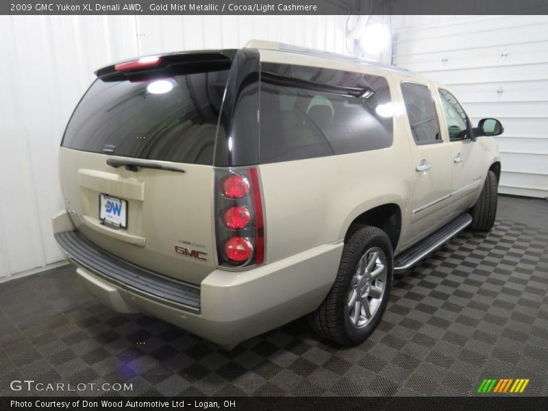 Gold Mist Metallic / Cocoa/Light Cashmere 2009 GMC Yukon XL Denali AWD