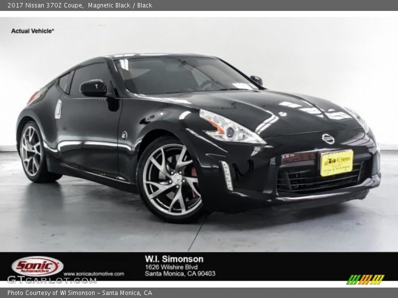 Magnetic Black / Black 2017 Nissan 370Z Coupe