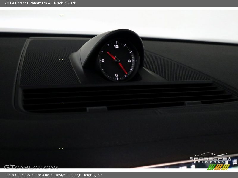 Black / Black 2019 Porsche Panamera 4