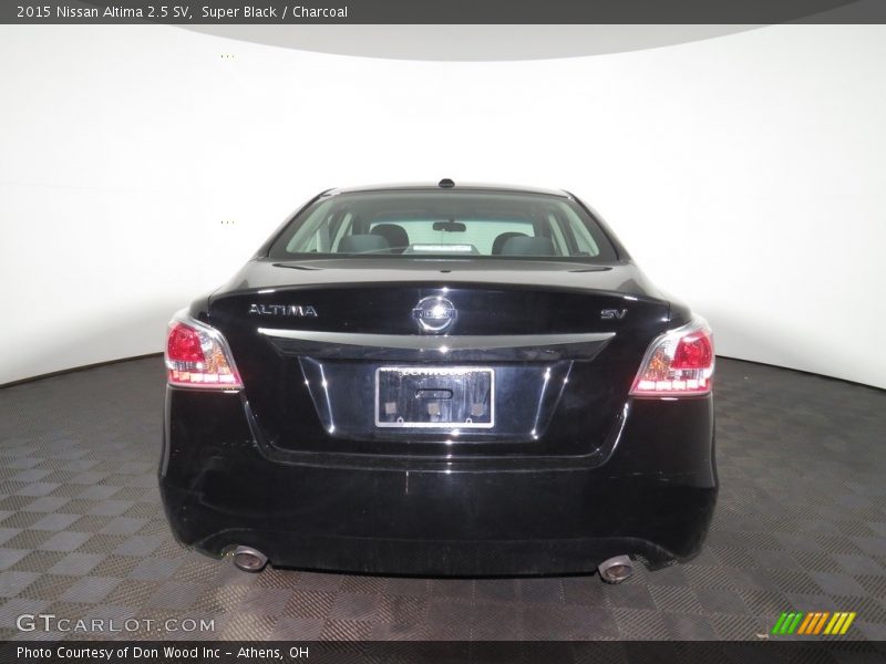 Super Black / Charcoal 2015 Nissan Altima 2.5 SV