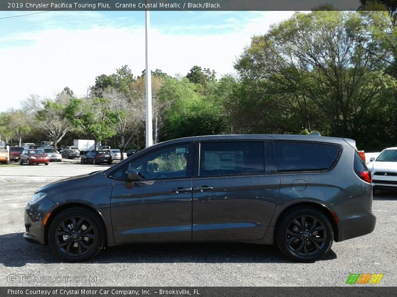 Granite Crystal Metallic / Black/Black 2019 Chrysler Pacifica Touring Plus