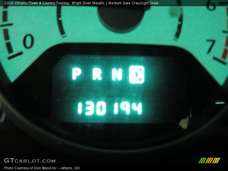 Bright Silver Metallic / Medium Slate Gray/Light Shale 2010 Chrysler Town & Country Touring