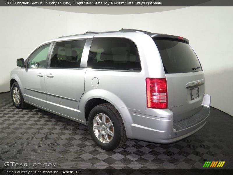 Bright Silver Metallic / Medium Slate Gray/Light Shale 2010 Chrysler Town & Country Touring