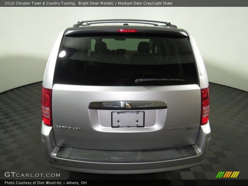 Bright Silver Metallic / Medium Slate Gray/Light Shale 2010 Chrysler Town & Country Touring