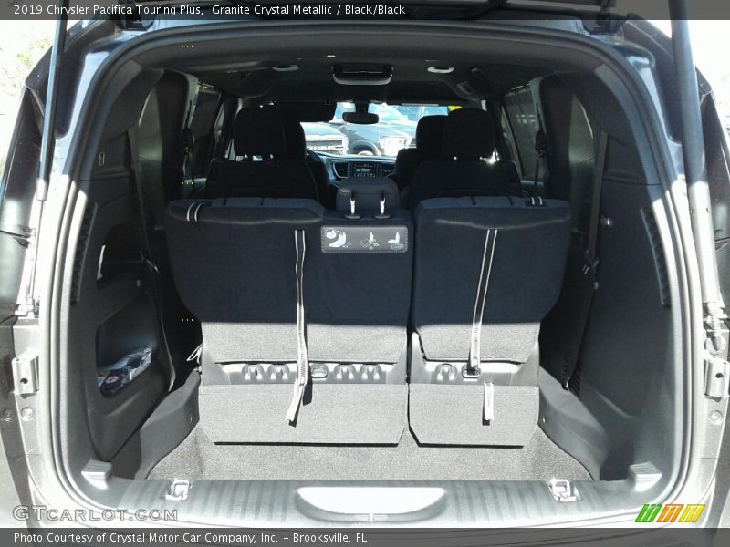 Granite Crystal Metallic / Black/Black 2019 Chrysler Pacifica Touring Plus