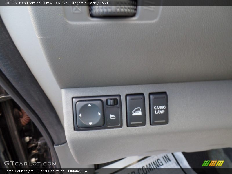 Magnetic Black / Steel 2018 Nissan Frontier S Crew Cab 4x4