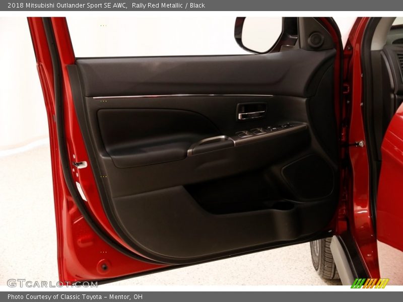 Door Panel of 2018 Outlander Sport SE AWC