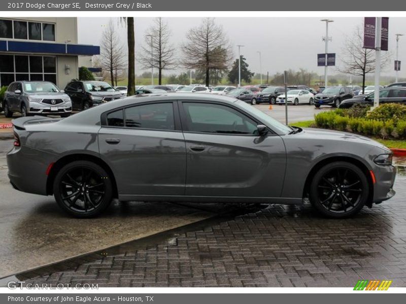 Destroyer Grey / Black 2017 Dodge Charger SE