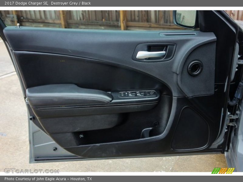 Destroyer Grey / Black 2017 Dodge Charger SE