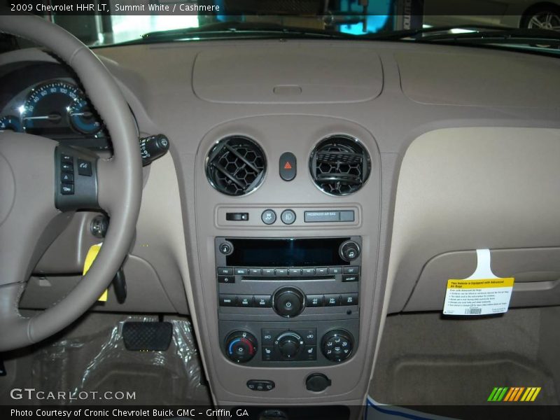 Summit White / Cashmere 2009 Chevrolet HHR LT