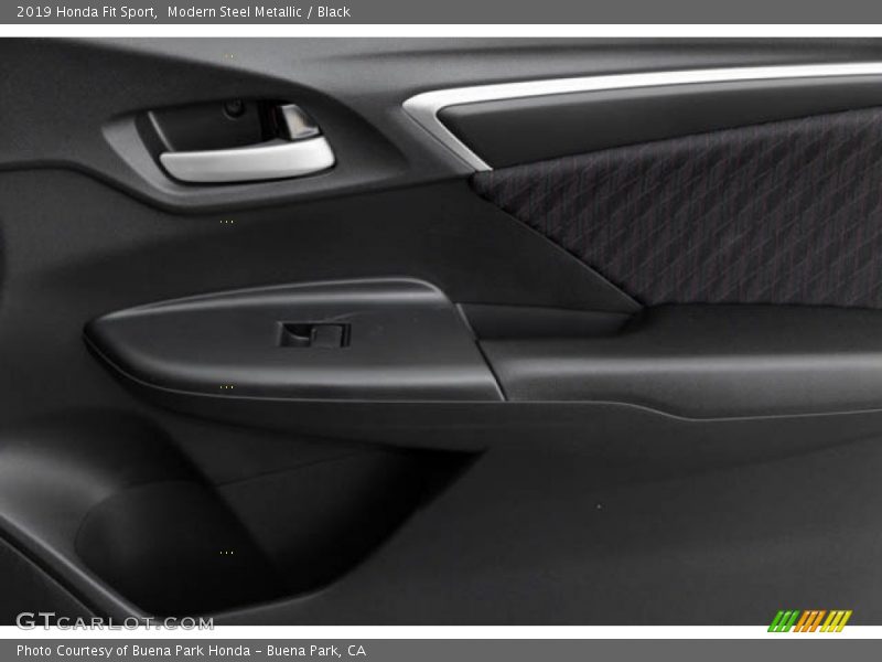 Modern Steel Metallic / Black 2019 Honda Fit Sport