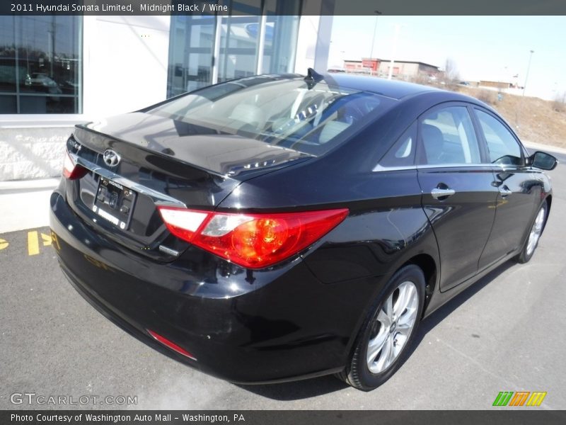 Midnight Black / Wine 2011 Hyundai Sonata Limited