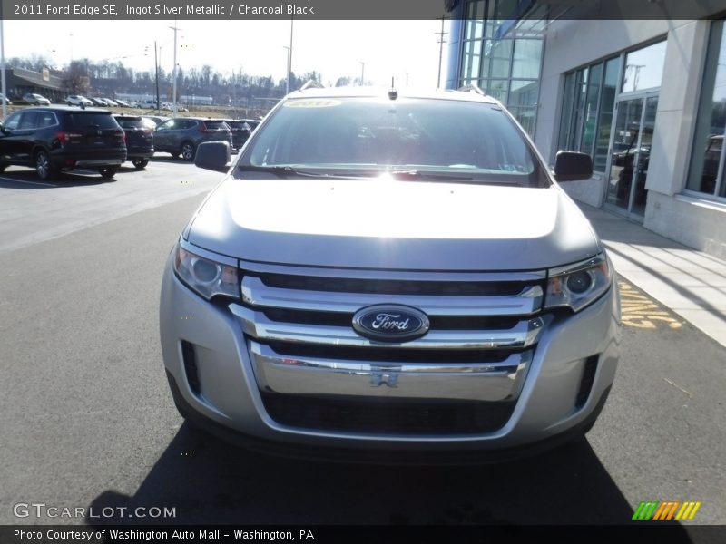 Ingot Silver Metallic / Charcoal Black 2011 Ford Edge SE