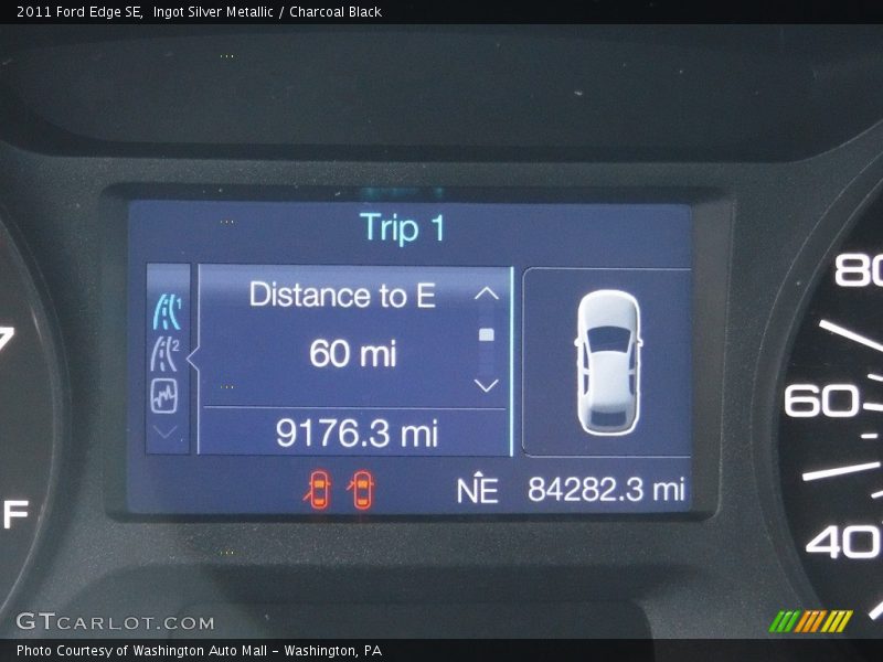 Ingot Silver Metallic / Charcoal Black 2011 Ford Edge SE