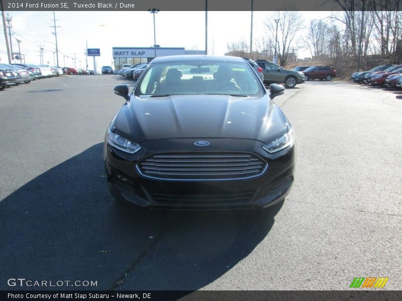 Tuxedo Black / Dune 2014 Ford Fusion SE