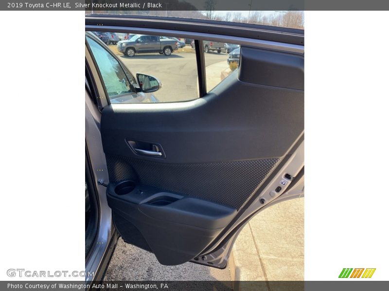 Silver Knockout Metallic / Black 2019 Toyota C-HR LE