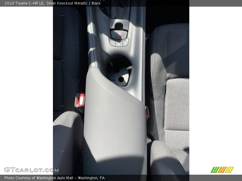 Silver Knockout Metallic / Black 2019 Toyota C-HR LE
