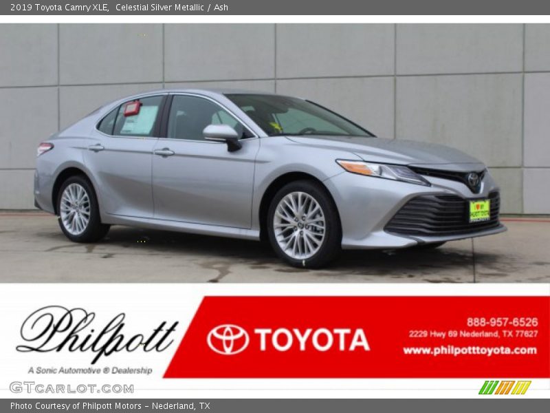 Celestial Silver Metallic / Ash 2019 Toyota Camry XLE