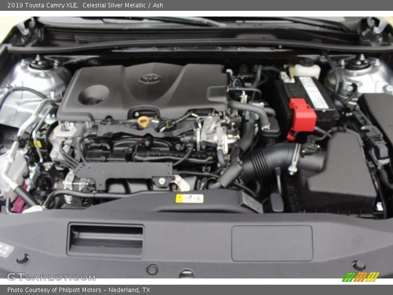 Celestial Silver Metallic / Ash 2019 Toyota Camry XLE