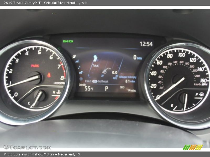 Celestial Silver Metallic / Ash 2019 Toyota Camry XLE